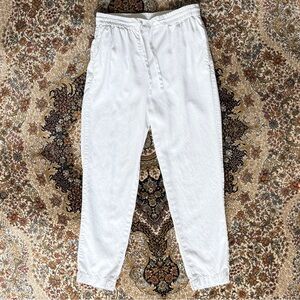 Talbots White Jogger Sweatpants with Elastic Waistband